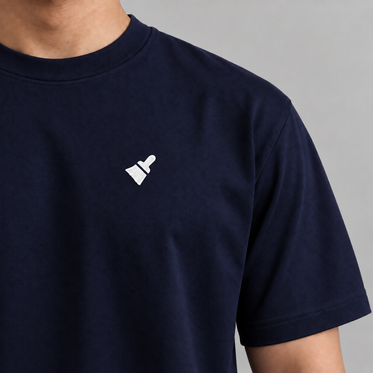 Artist Brush Tee in navy